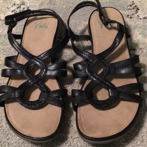 YUU SANDALS